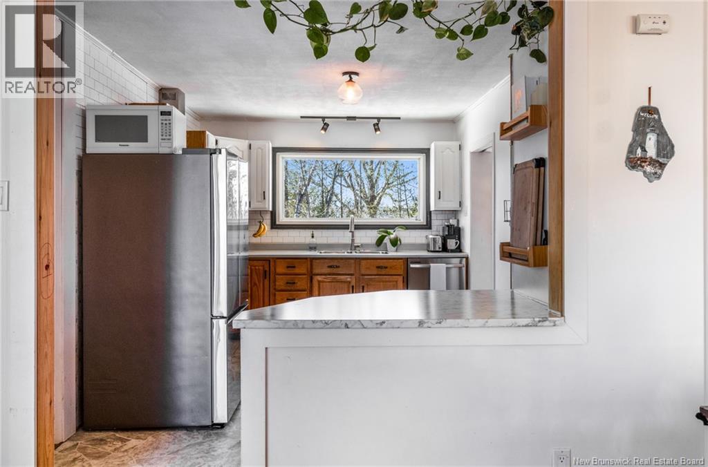 101 Douglas Avenue, Woodstock, New Brunswick  E7M 5Z8 - Photo 9 - NB135421