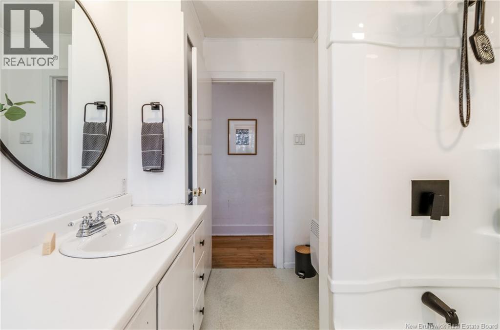 101 Douglas Avenue, Woodstock, New Brunswick  E7M 5Z8 - Photo 23 - NB135421