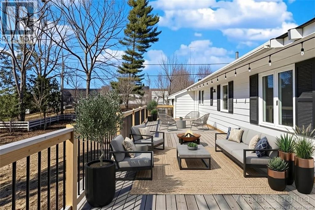 101 Douglas Avenue, Woodstock, New Brunswick  E7M 5Z8 - Photo 46 - NB135421