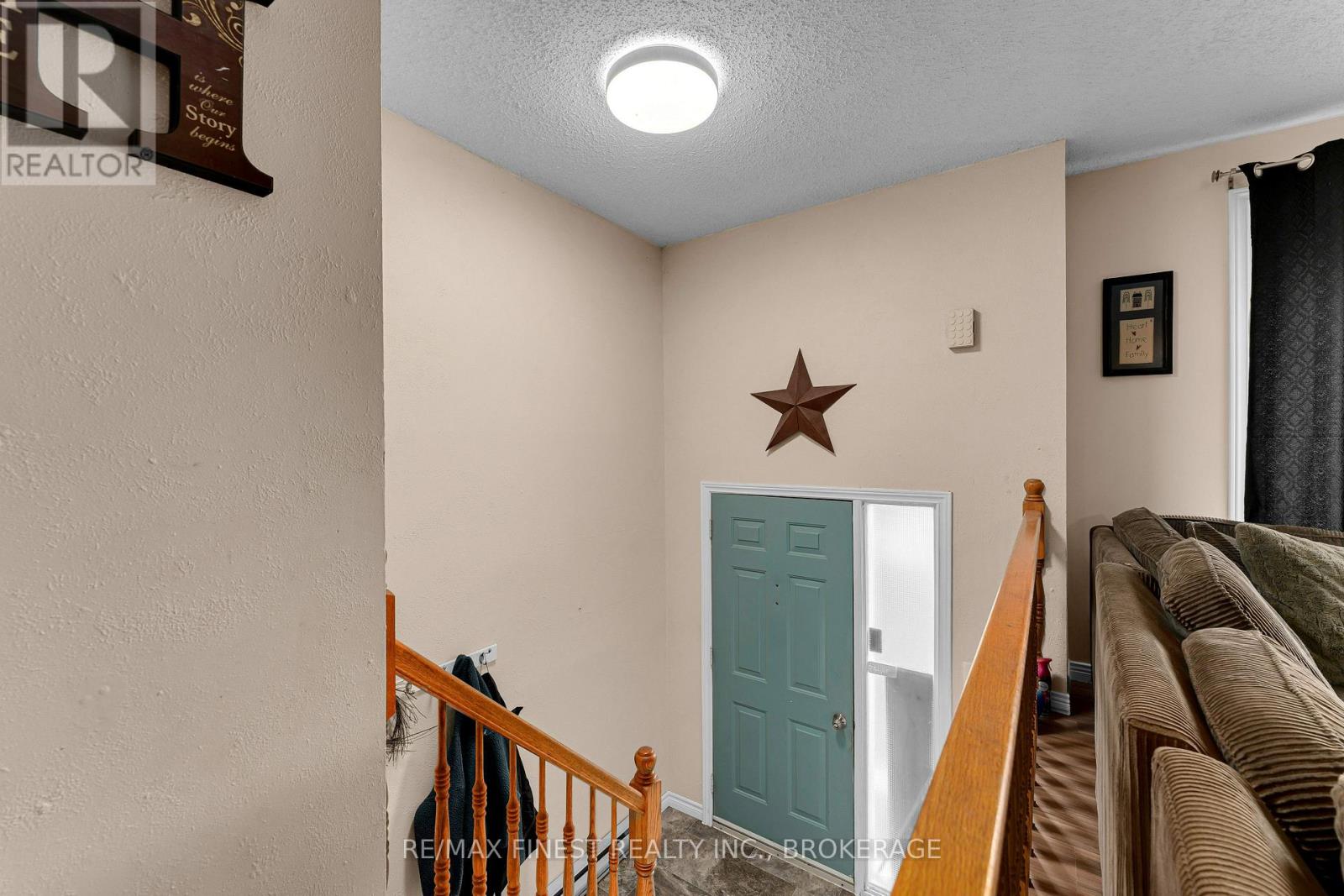 305 Church Street, Greater Napanee, Ontario  K7R 3X9 - Photo 4 - X12903304