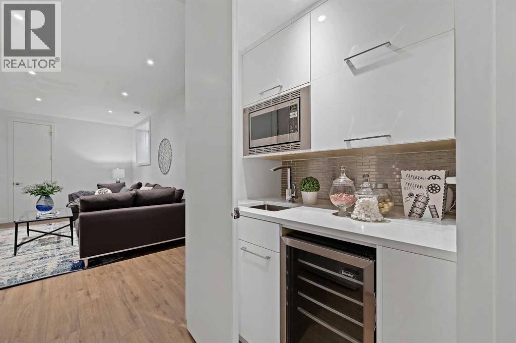 2115 Bowness Road NW, Calgary, Alberta  T2N 3L2 - Photo 34 - A2279752