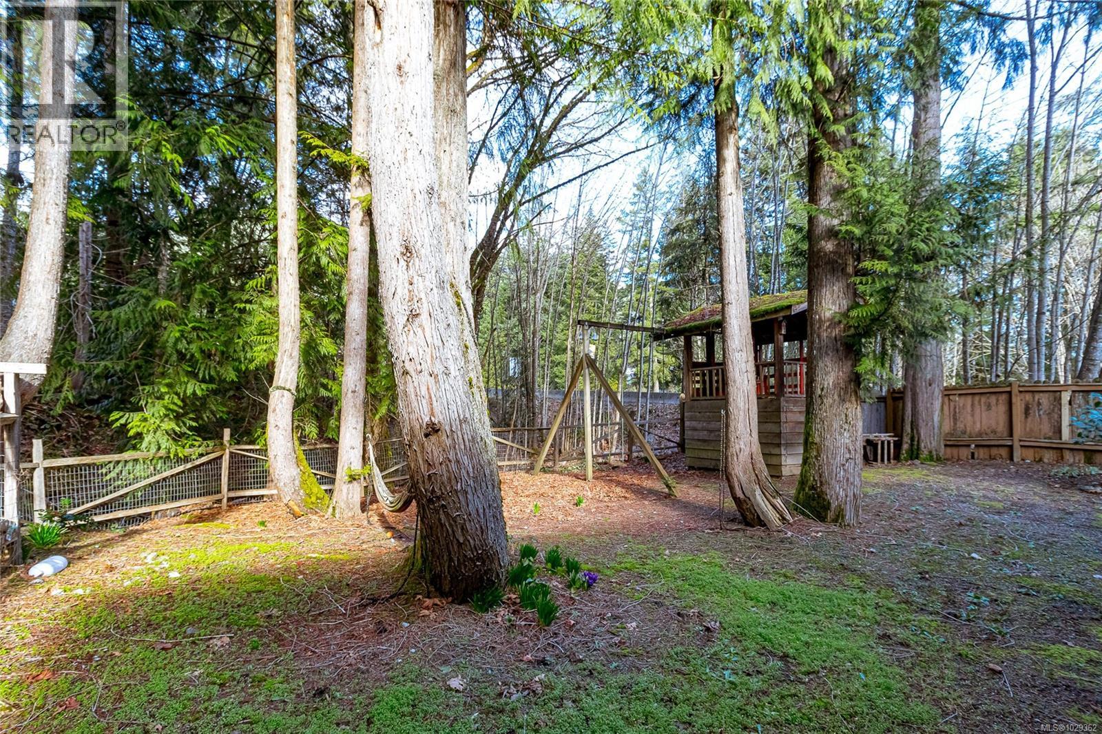 195 Johnson Pl, Lake Cowichan, British Columbia  V0R 2G0 - Photo 33 - 1029362