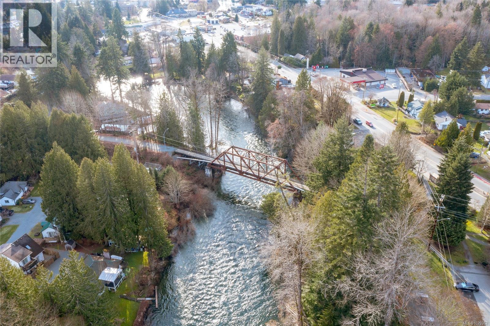 195 Johnson Pl, Lake Cowichan, British Columbia  V0R 2G0 - Photo 39 - 1029362