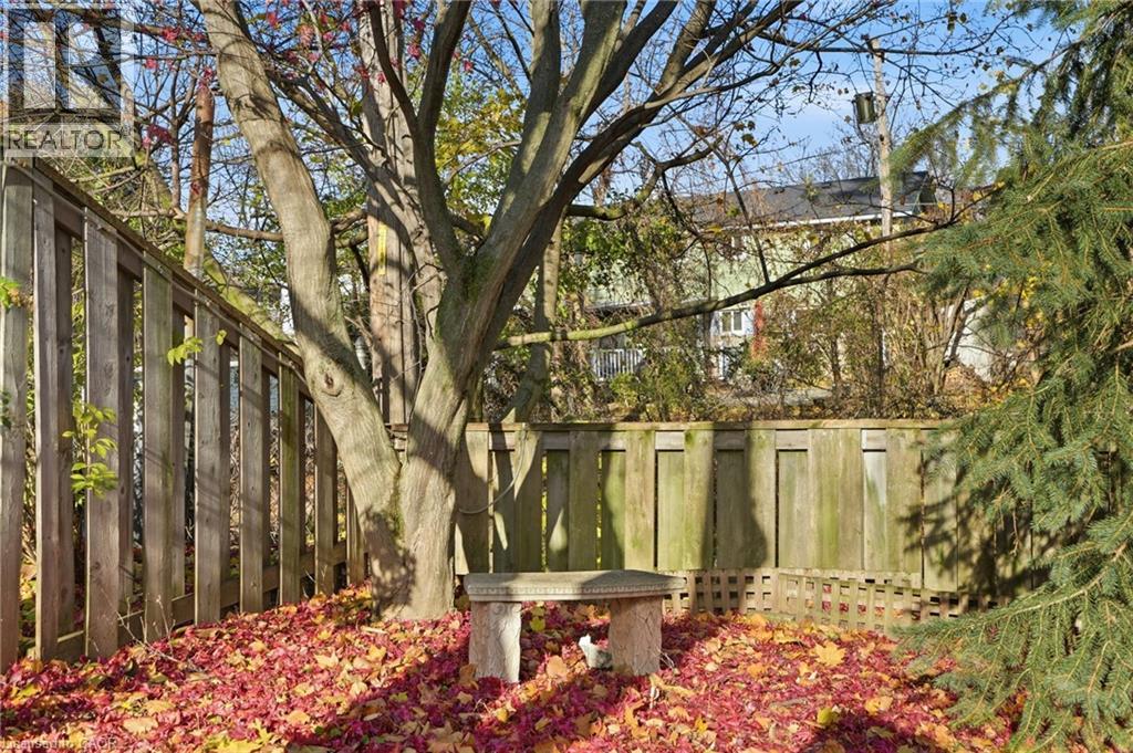 345 Erindale Drive, Burlington, Ontario  L7L 4T3 - Photo 34 - 40813741