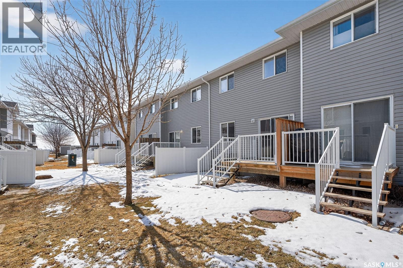 210 851 Chester Road, Moose Jaw, Saskatchewan  S6J 0A4 - Photo 38 - SK030801