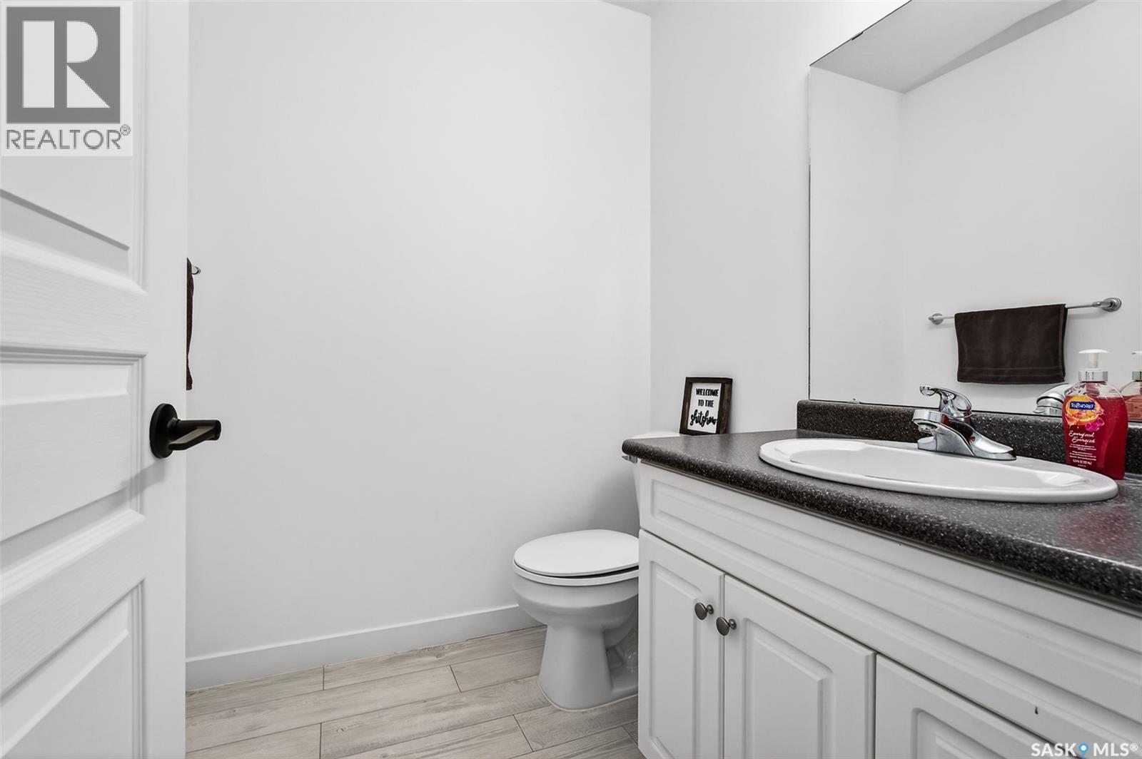 210 851 Chester Road, Moose Jaw, Saskatchewan  S6J 0A4 - Photo 9 - SK030801