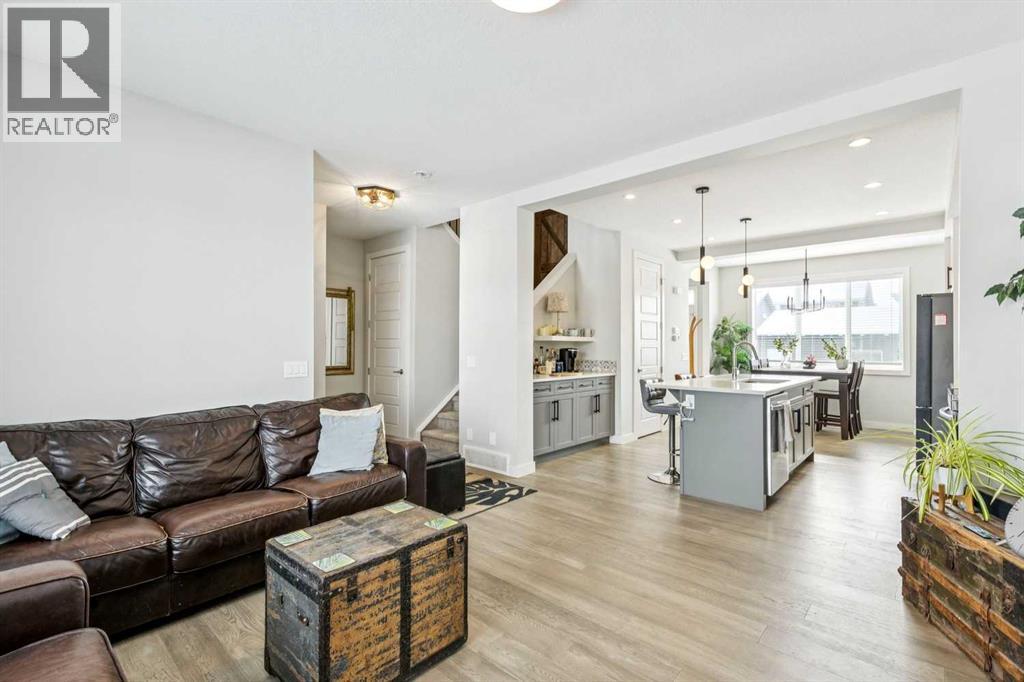 253 Waterford Boulevard, Chestermere, Alberta  T1X 2P8 - Photo 7 - A2291987