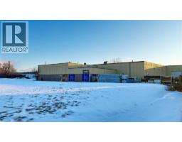 1053 WELLINGTON STREET, Dresden, Ontario