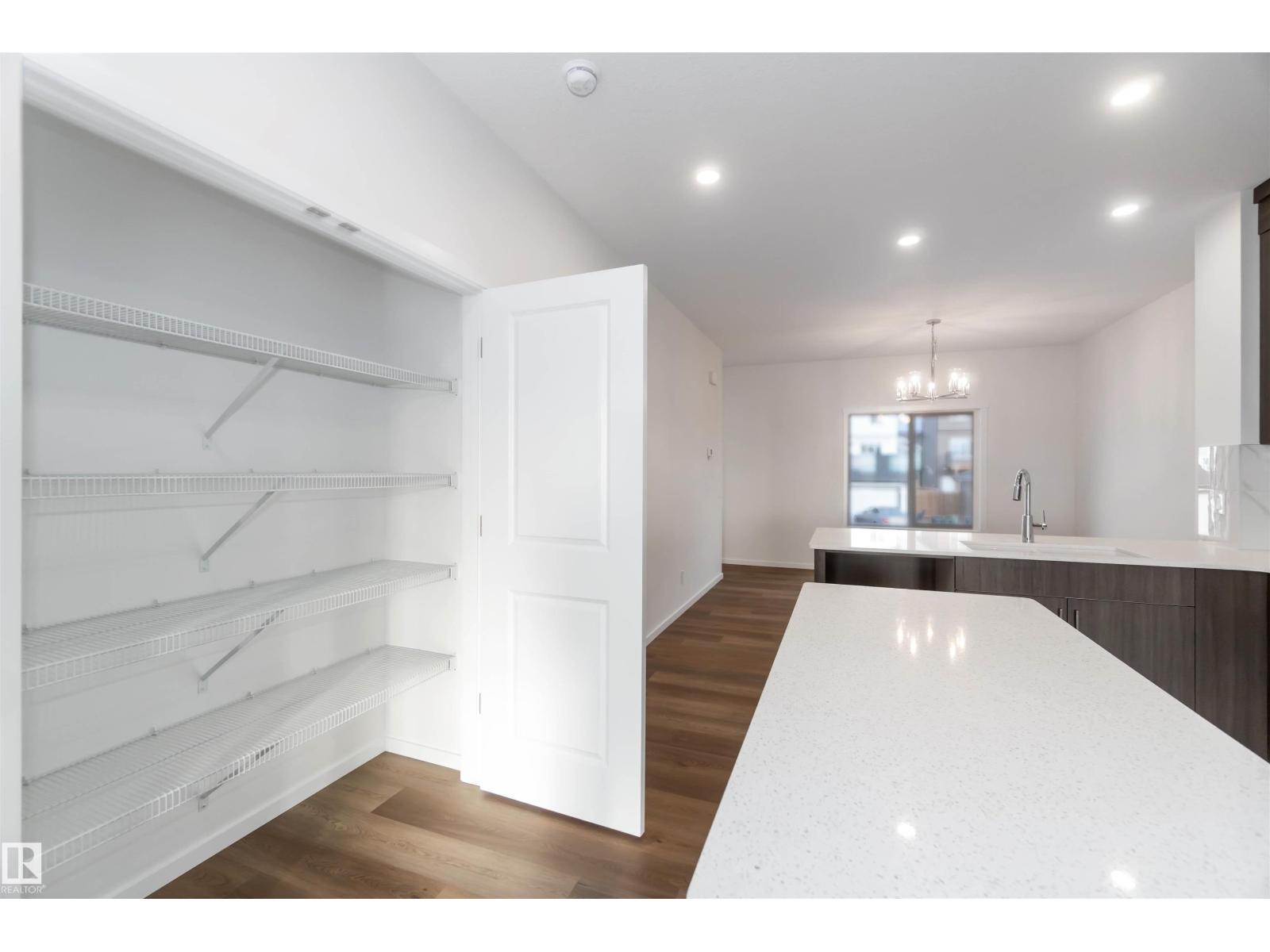 5452 Hawthorn Ru Sw Sw, Edmonton, Alberta  T6X 3K6 - Photo 14 - E4466188