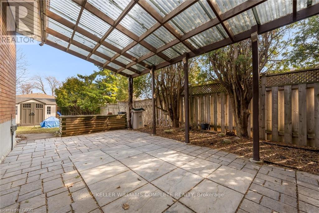 77 Lawfield Drive, Hamilton (Lawfield), Ontario  L8V 4C6 - Photo 25 - X12903080