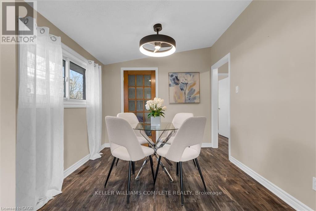 77 Lawfield Drive, Hamilton (Lawfield), Ontario  L8V 4C6 - Photo 7 - X12903080