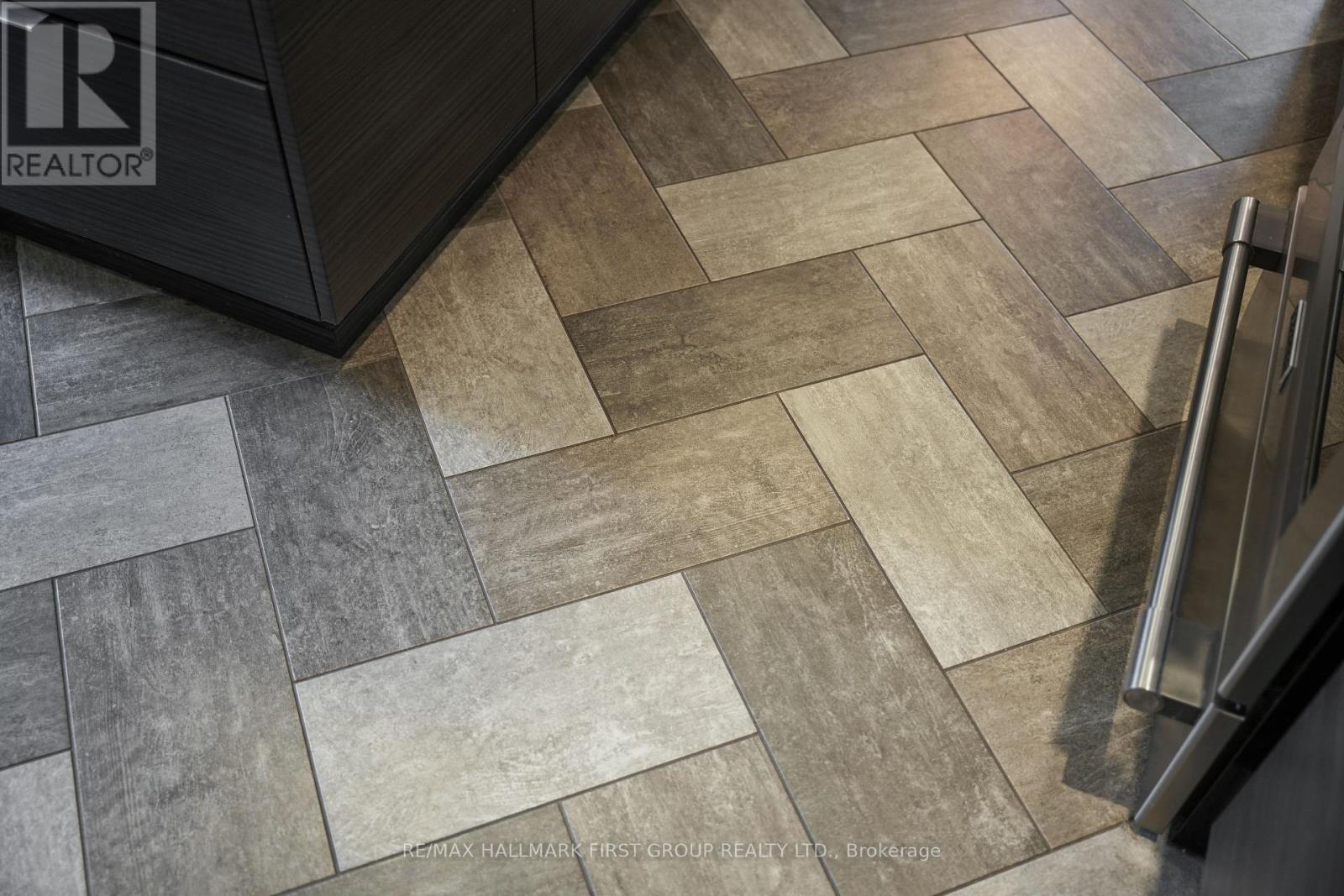 37 Mill Street N, Port Hope, Ontario  L1A 2T1 - Photo 11 - X12903082