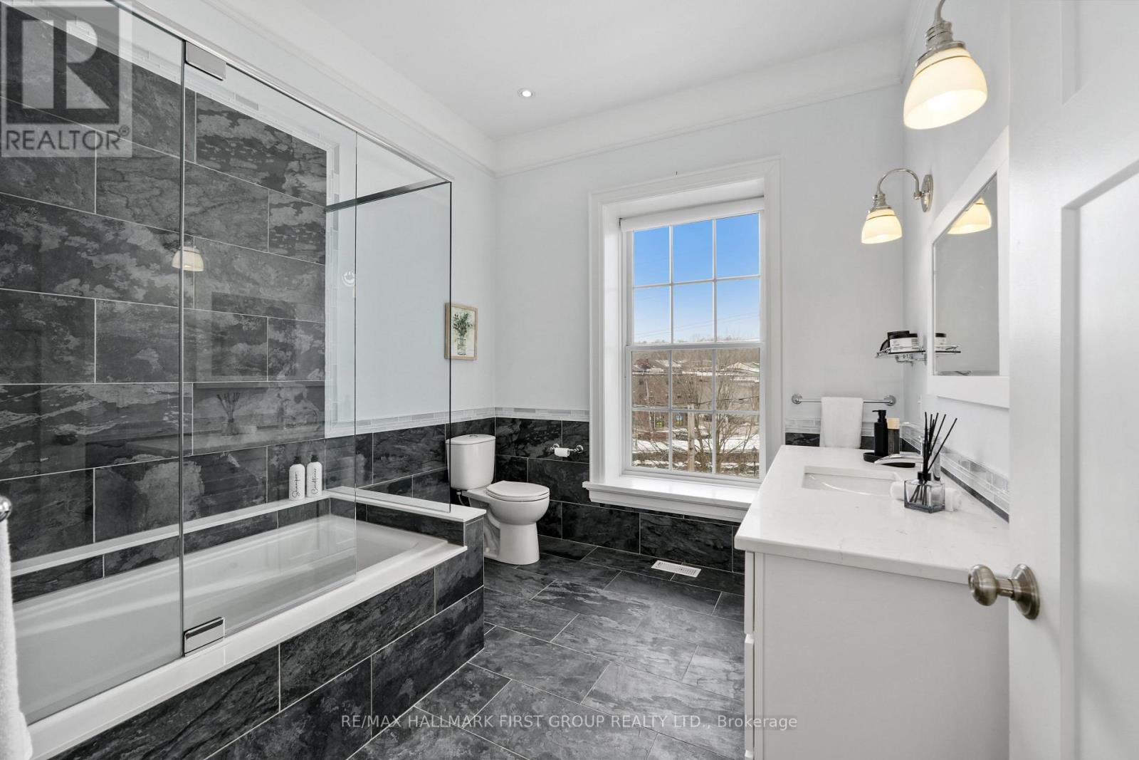 37 Mill Street N, Port Hope, Ontario  L1A 2T1 - Photo 28 - X12903082