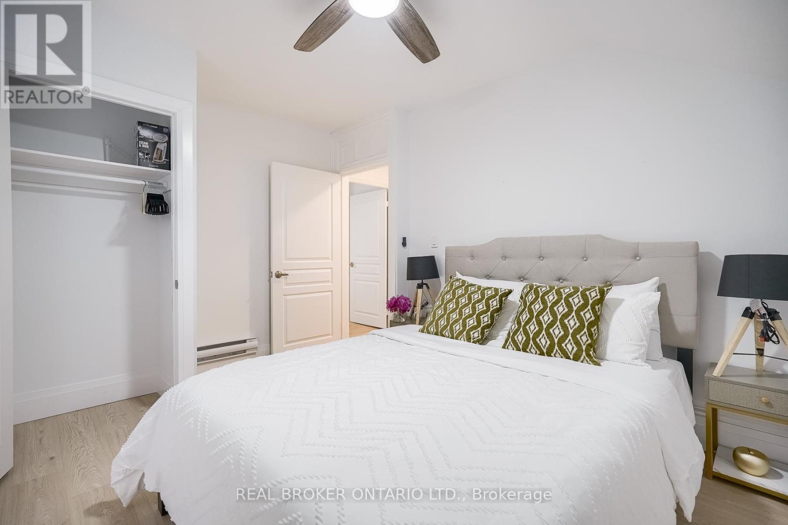 8 Elizabeth Street, St. Catharines (Downtown), Ontario  L2R 2L1 - Photo 19 - X12903128