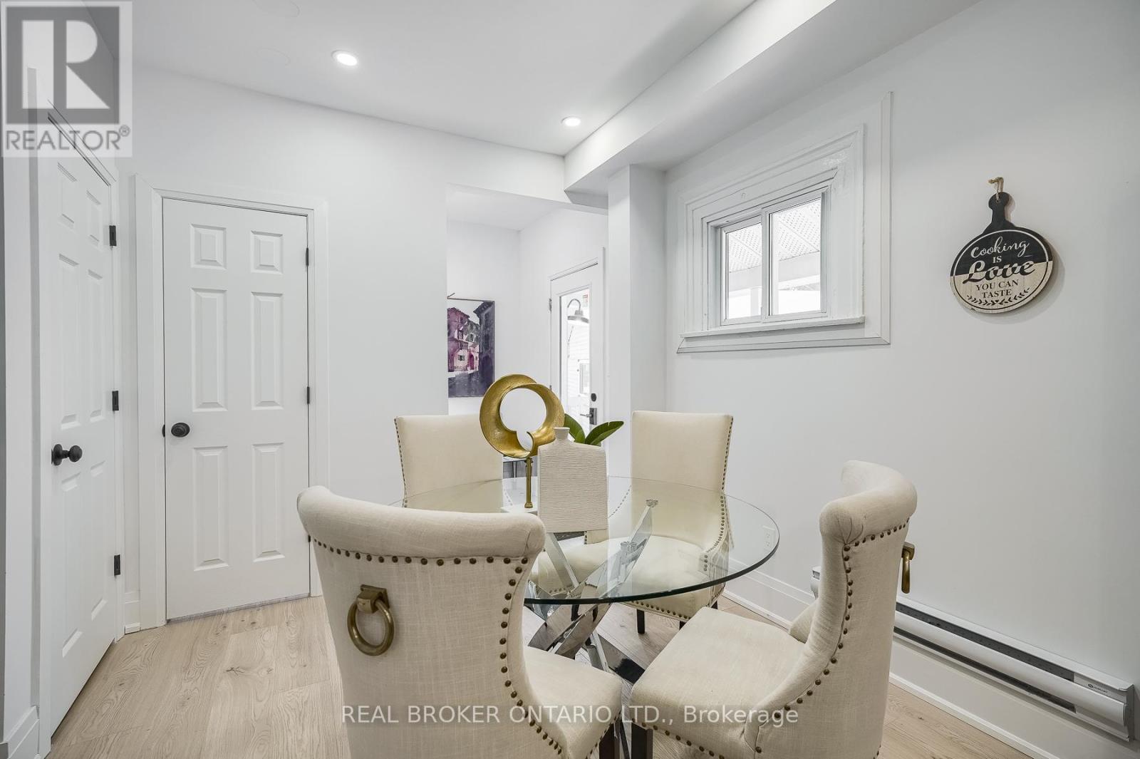 8 Elizabeth Street, St. Catharines (Downtown), Ontario  L2R 2L1 - Photo 6 - X12903128