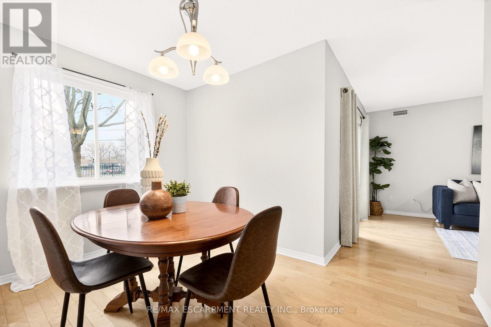 101 - 201 Dorchester Boulevard, St. Catharines (Carlton/bunting), Ontario  L2M 7W1 - Photo 16 - X12903138