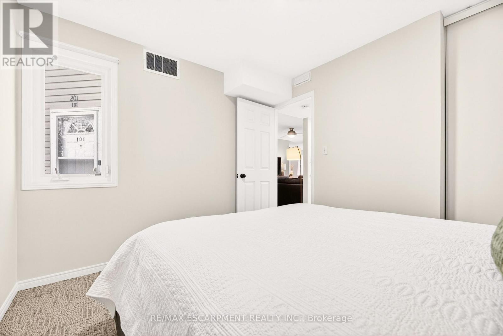 101 - 201 Dorchester Boulevard, St. Catharines (Carlton/bunting), Ontario  L2M 7W1 - Photo 30 - X12903138