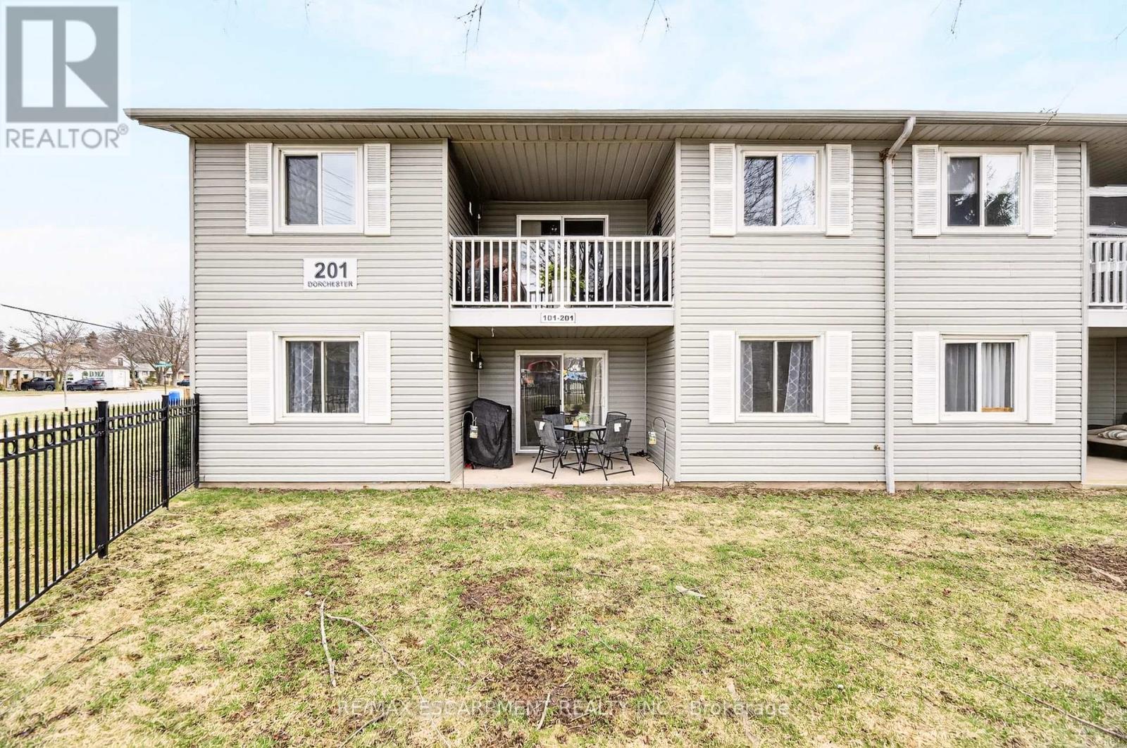 101 - 201 Dorchester Boulevard, St. Catharines (Carlton/bunting), Ontario  L2M 7W1 - Photo 36 - X12903138