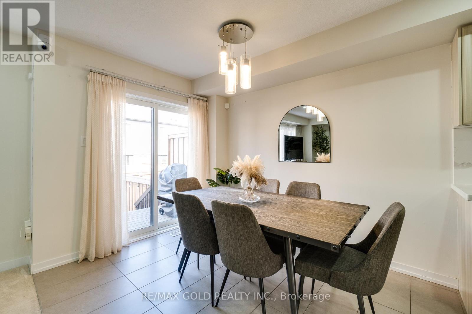 128 Pagebrook Crescent, Hamilton (Stoney Creek Mountain), Ontario  L8J 0K7 - Photo 20 - X12903150