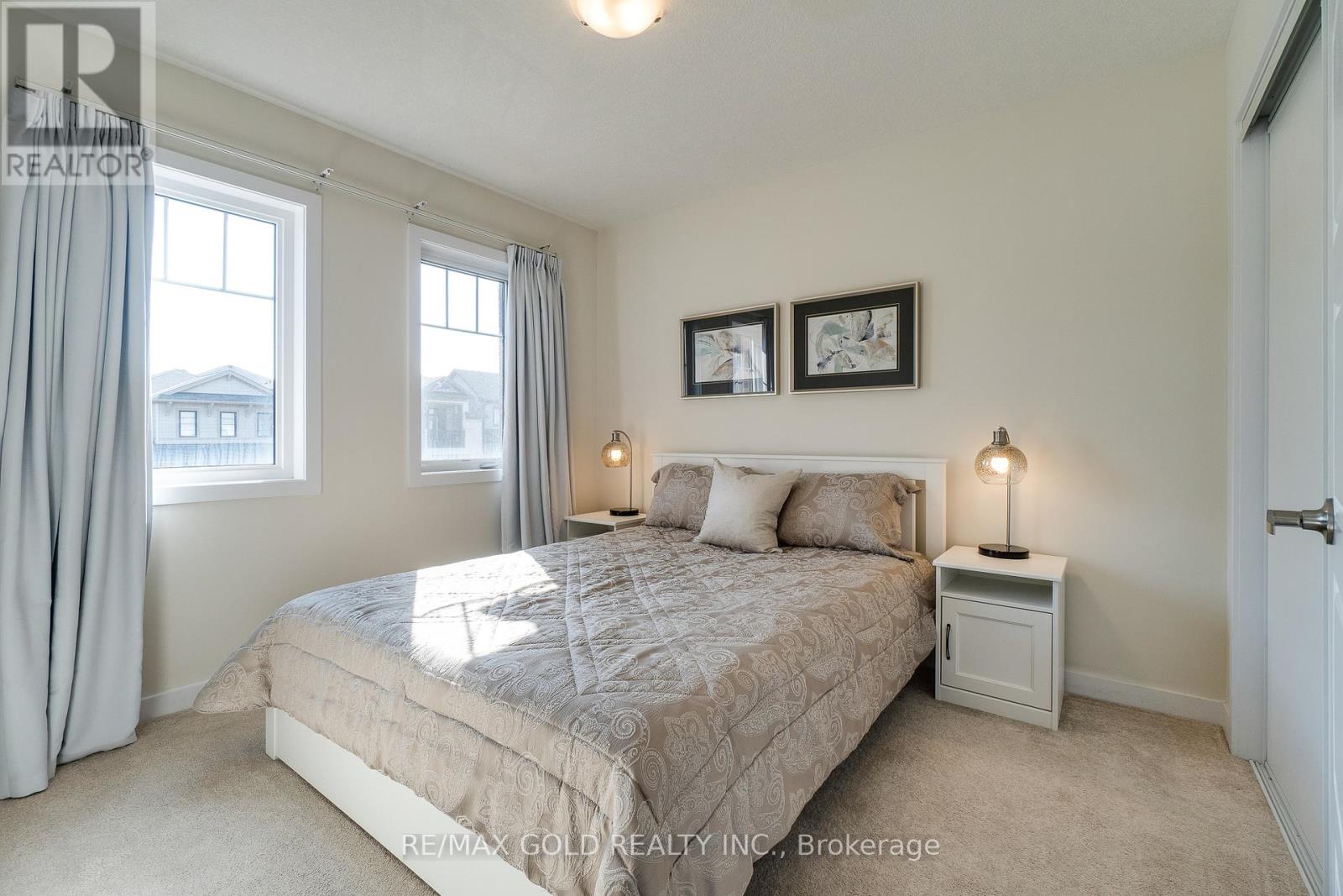 128 Pagebrook Crescent, Hamilton (Stoney Creek Mountain), Ontario  L8J 0K7 - Photo 31 - X12903150