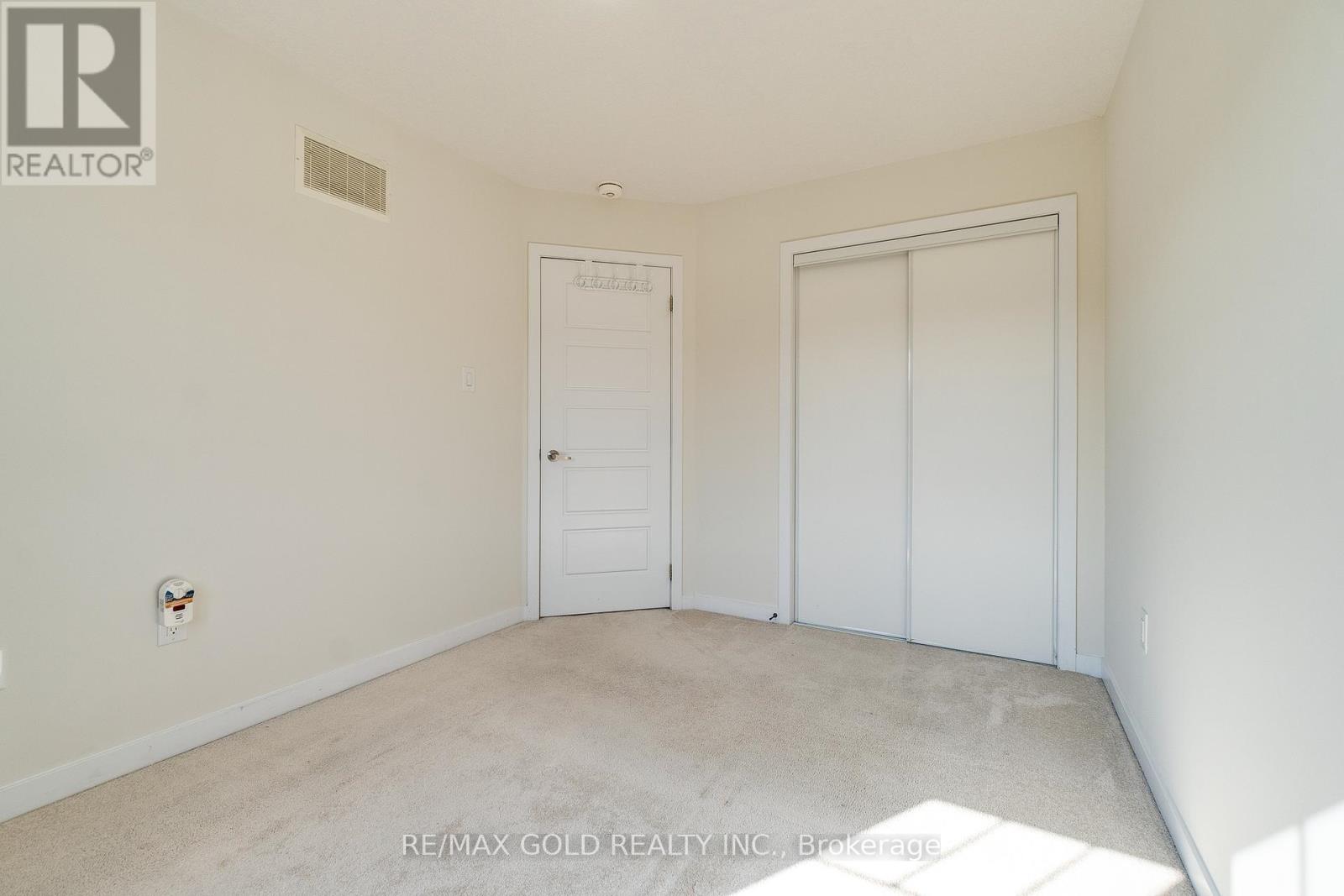 128 Pagebrook Crescent, Hamilton (Stoney Creek Mountain), Ontario  L8J 0K7 - Photo 34 - X12903150