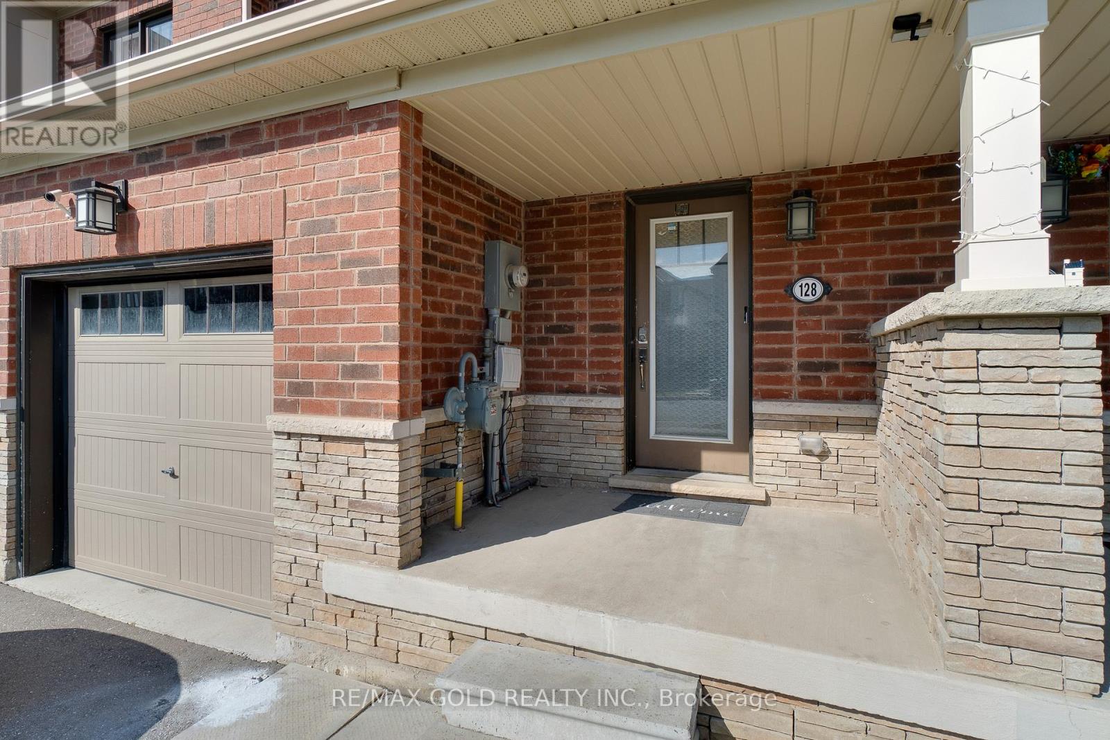 128 Pagebrook Crescent, Hamilton (Stoney Creek Mountain), Ontario  L8J 0K7 - Photo 4 - X12903150