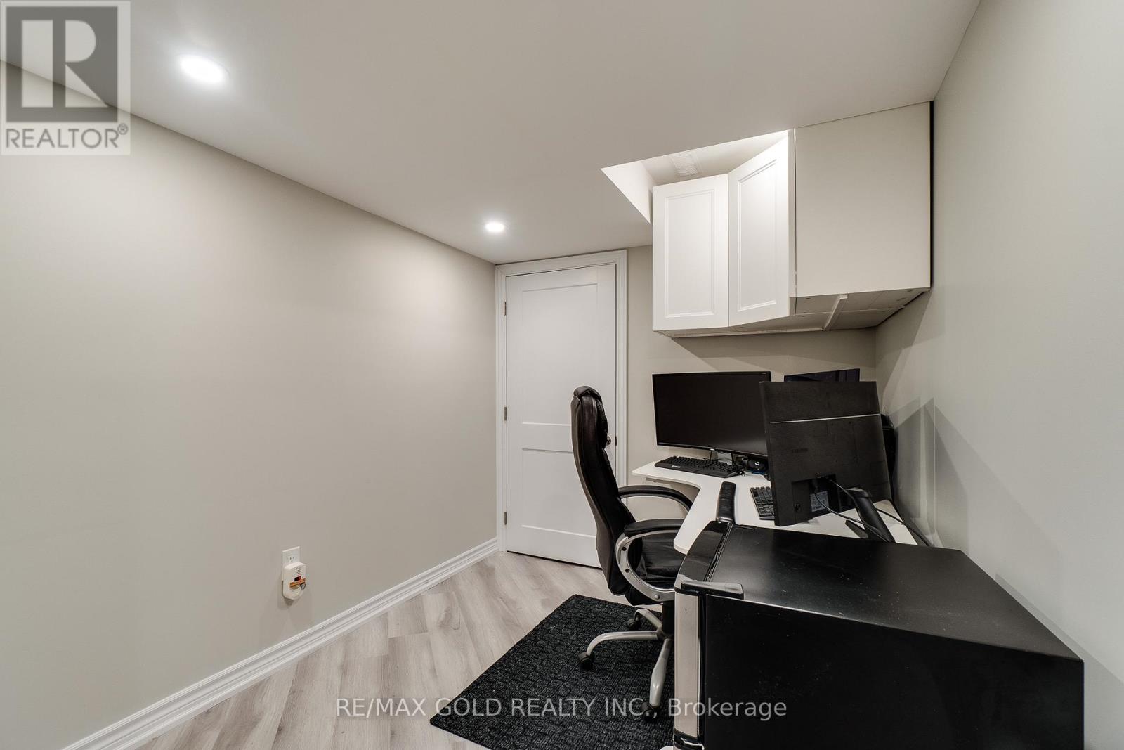 128 Pagebrook Crescent, Hamilton (Stoney Creek Mountain), Ontario  L8J 0K7 - Photo 42 - X12903150