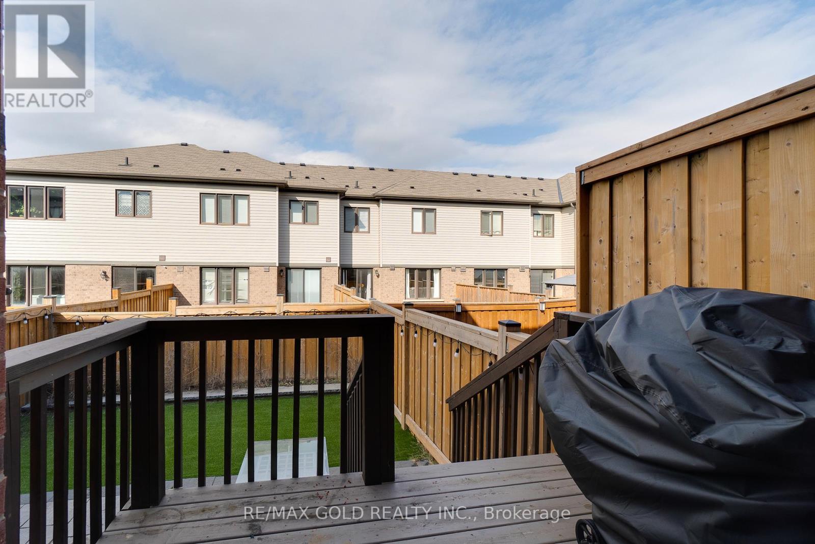 128 Pagebrook Crescent, Hamilton (Stoney Creek Mountain), Ontario  L8J 0K7 - Photo 45 - X12903150