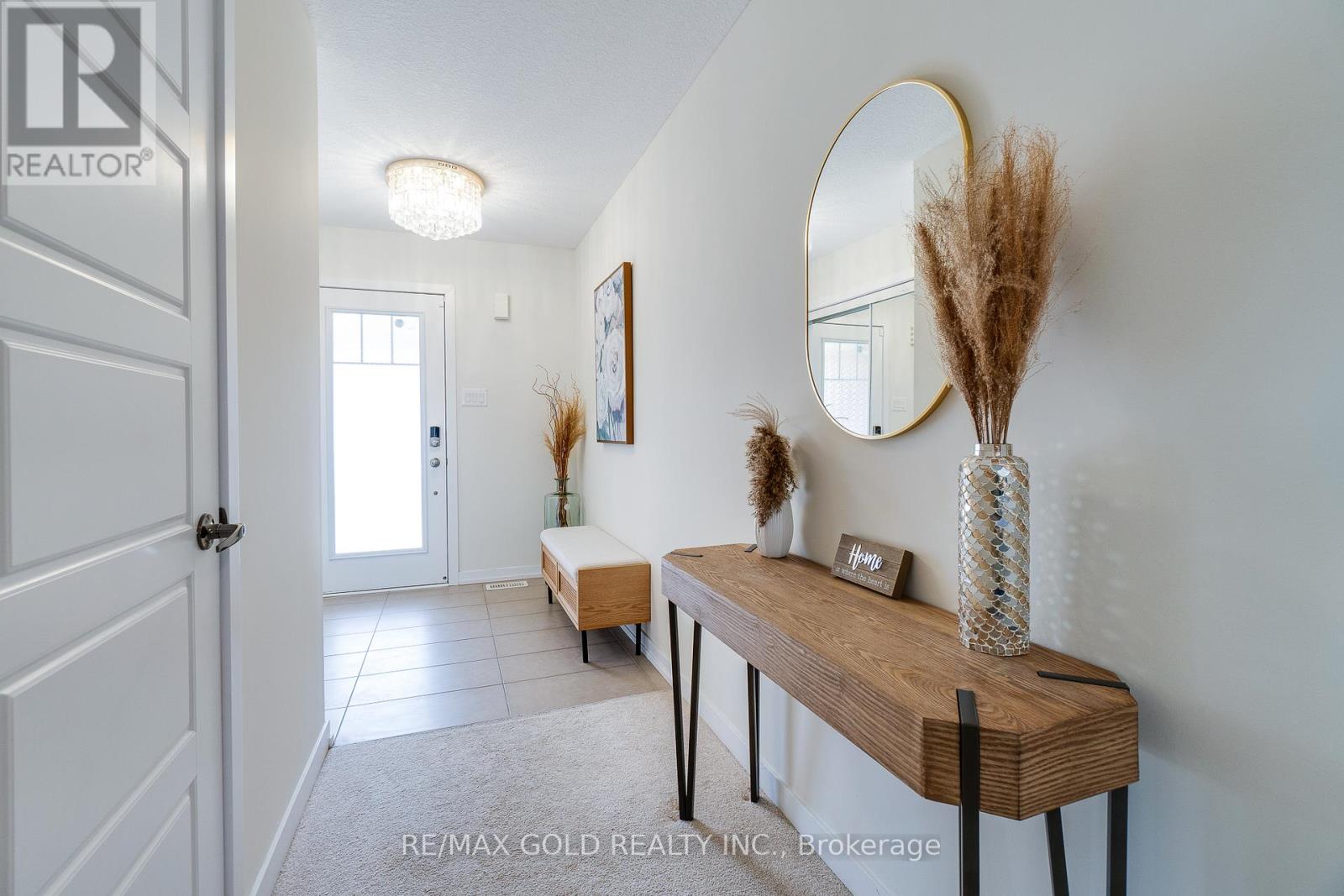 128 Pagebrook Crescent, Hamilton (Stoney Creek Mountain), Ontario  L8J 0K7 - Photo 6 - X12903150