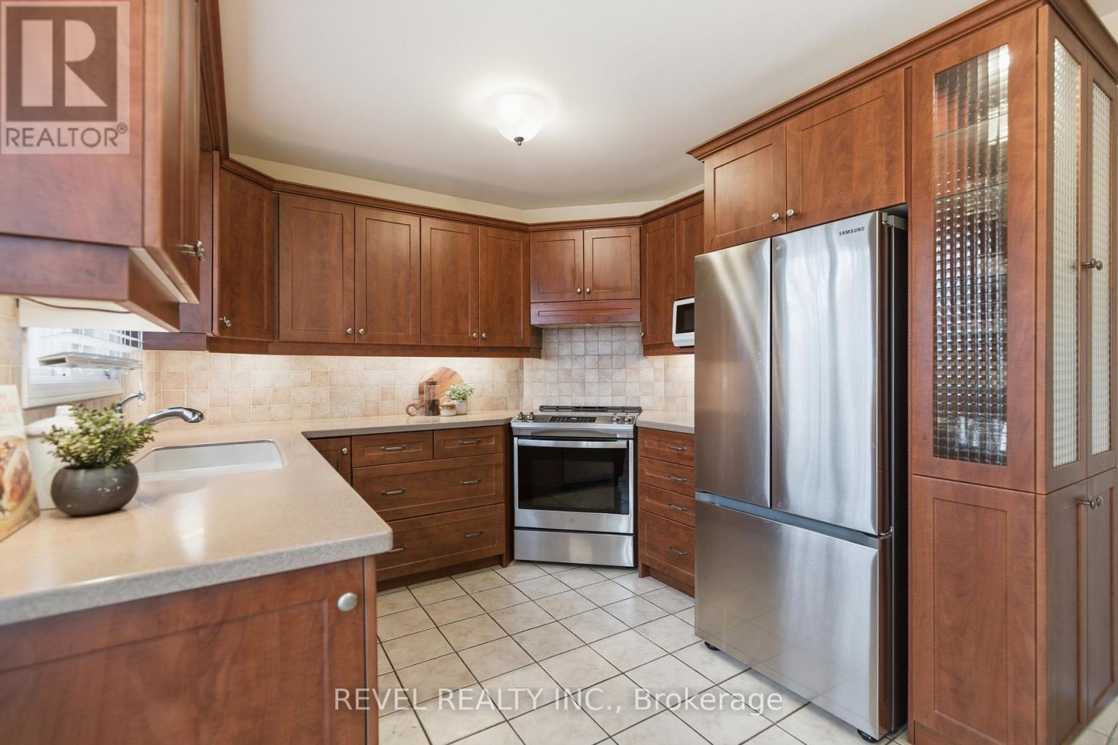 3 Elderwood Drive, St. Catharines, Ontario  L2S 3E9 - Photo 15 - X12903272