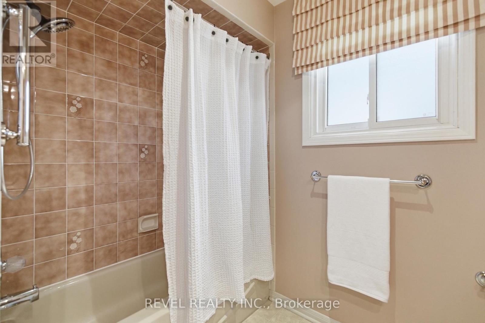 3 Elderwood Drive, St. Catharines, Ontario  L2S 3E9 - Photo 35 - X12903272