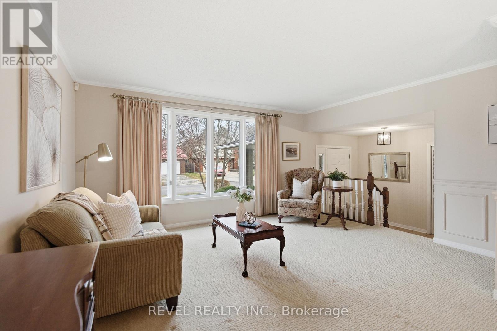 3 Elderwood Drive, St. Catharines, Ontario  L2S 3E9 - Photo 7 - X12903272