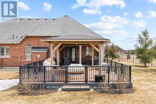 8 Nature's Landing Drive, East Garafraxa, Ontario  L9W 6T8 - Photo 35 - X12903288