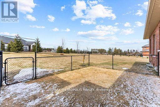 8 Nature's Landing Drive, East Garafraxa, Ontario  L9W 6T8 - Photo 37 - X12903288