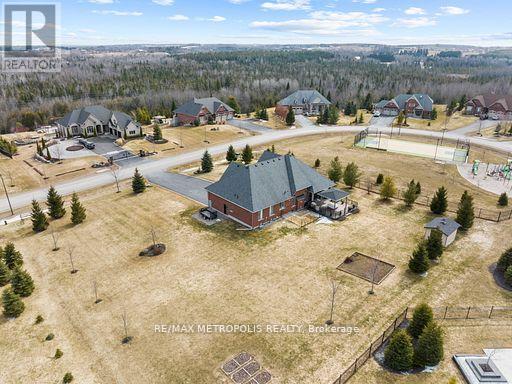 8 Nature's Landing Drive, East Garafraxa, Ontario  L9W 6T8 - Photo 39 - X12903288