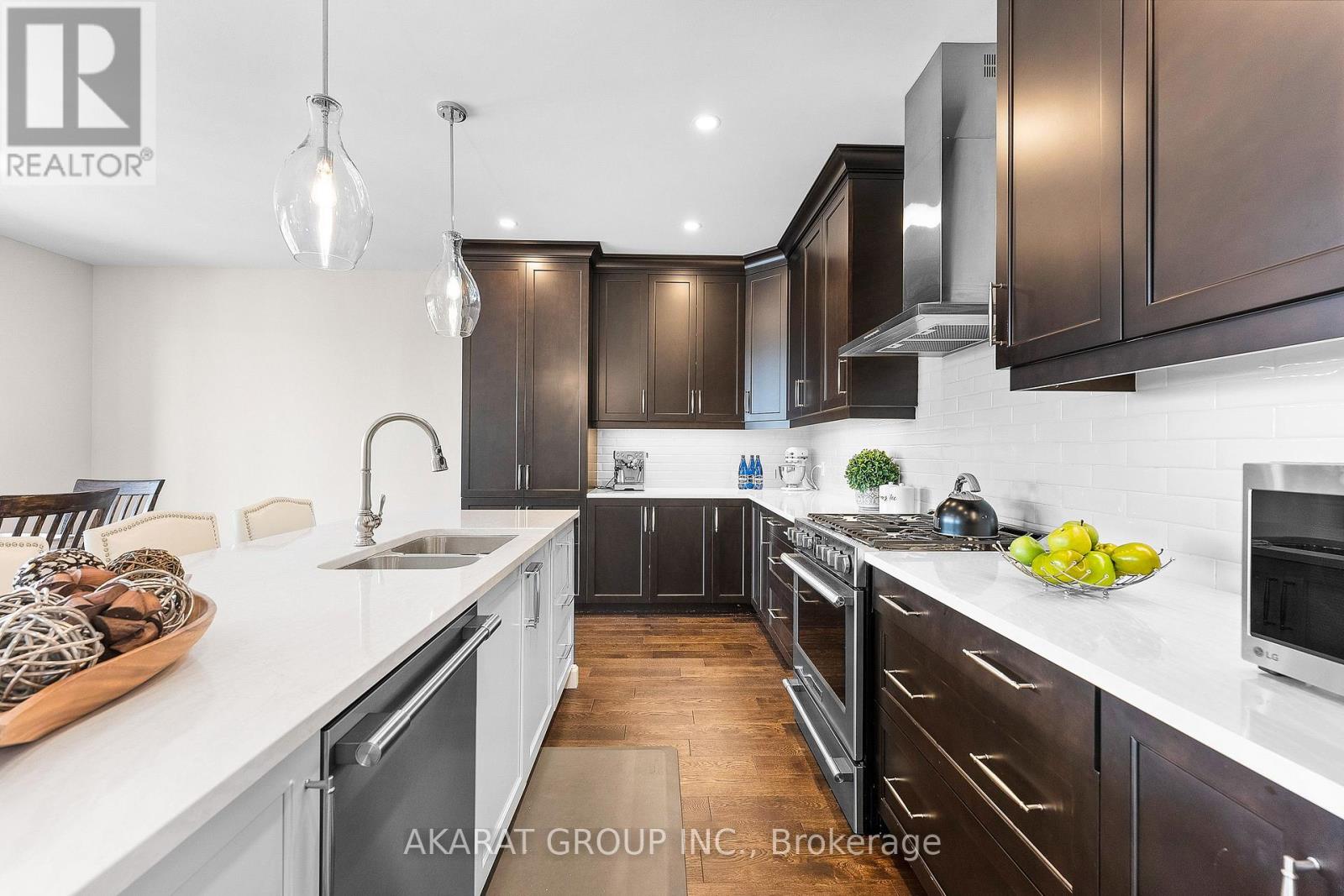 5 Hopkins Street, Thorold (Hurricane/merrittville), Ontario  L2V 0E6 - Photo 12 - X12903326