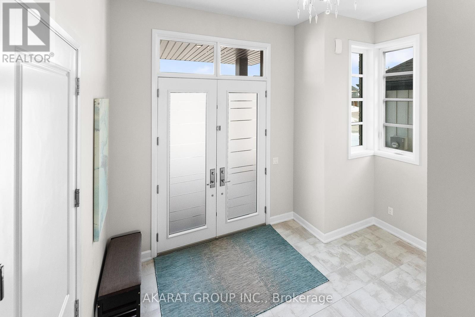 5 Hopkins Street, Thorold (Hurricane/merrittville), Ontario  L2V 0E6 - Photo 3 - X12903326