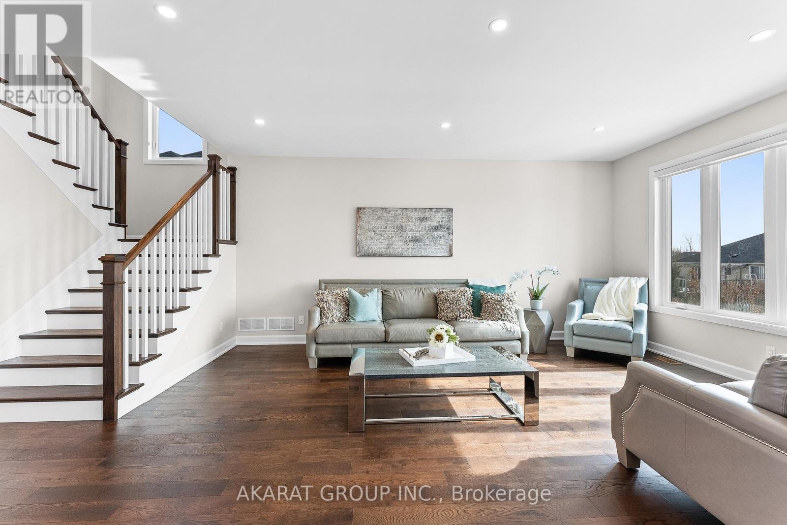 5 Hopkins Street, Thorold (Hurricane/merrittville), Ontario  L2V 0E6 - Photo 7 - X12903326