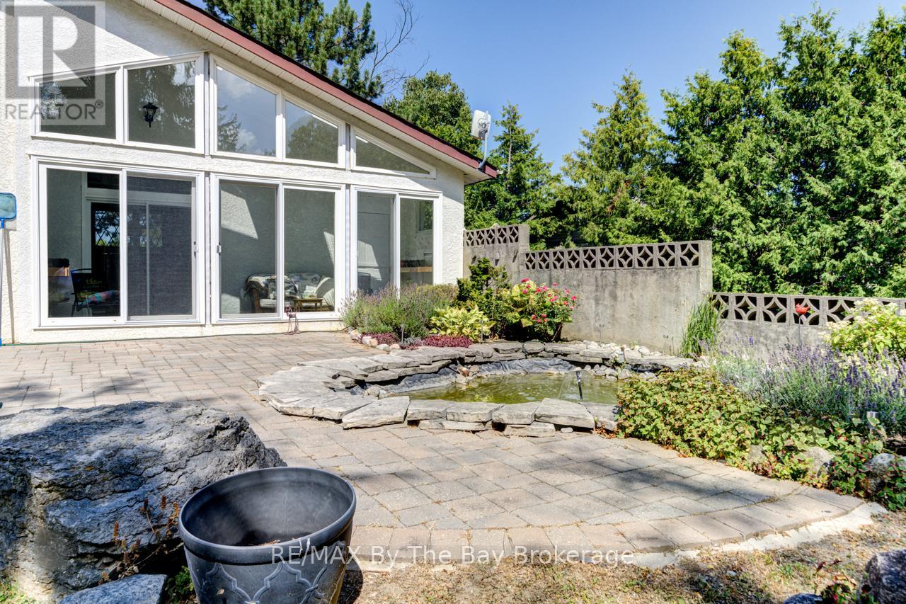 8223 30/31 Side Road, Clearview, Ontario  L0M 1P0 - Photo 40 - S12692666