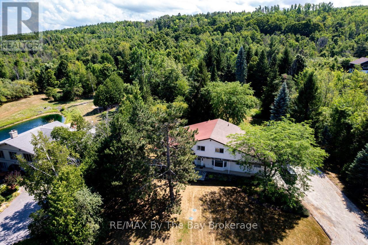 8223 30/31 Side Road, Clearview, Ontario  L0M 1P0 - Photo 43 - S12692666