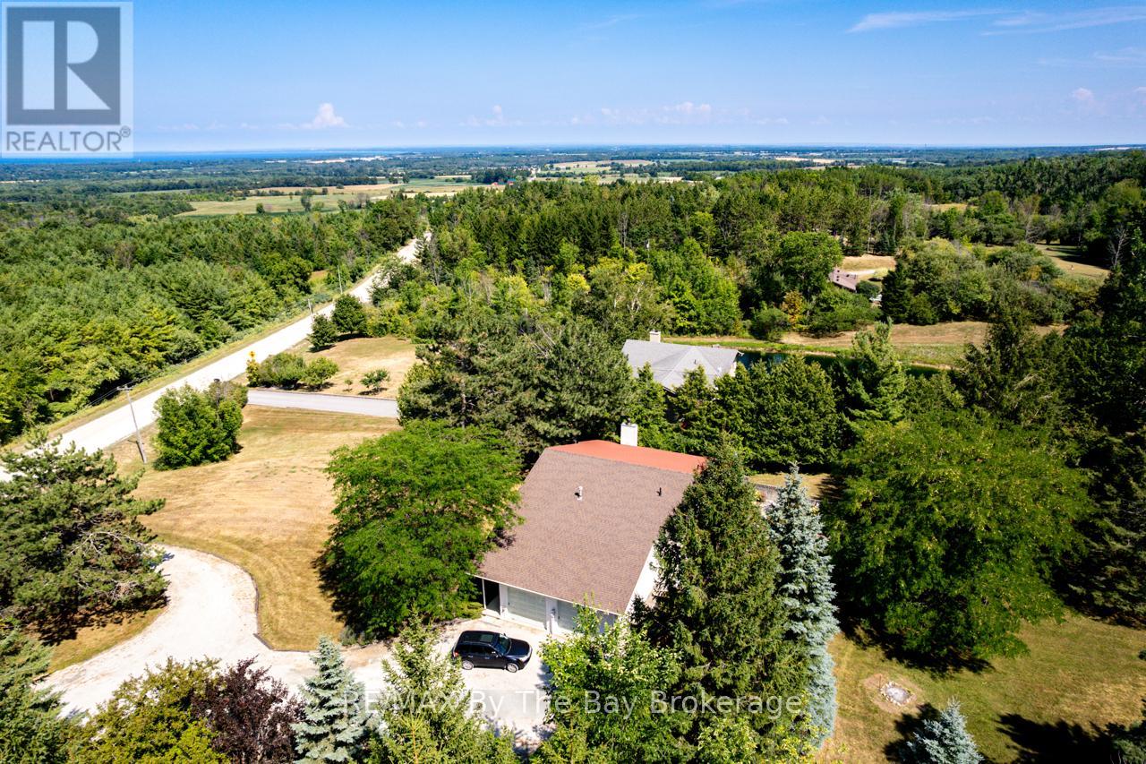 8223 30/31 Side Road, Clearview, Ontario  L0M 1P0 - Photo 44 - S12692666