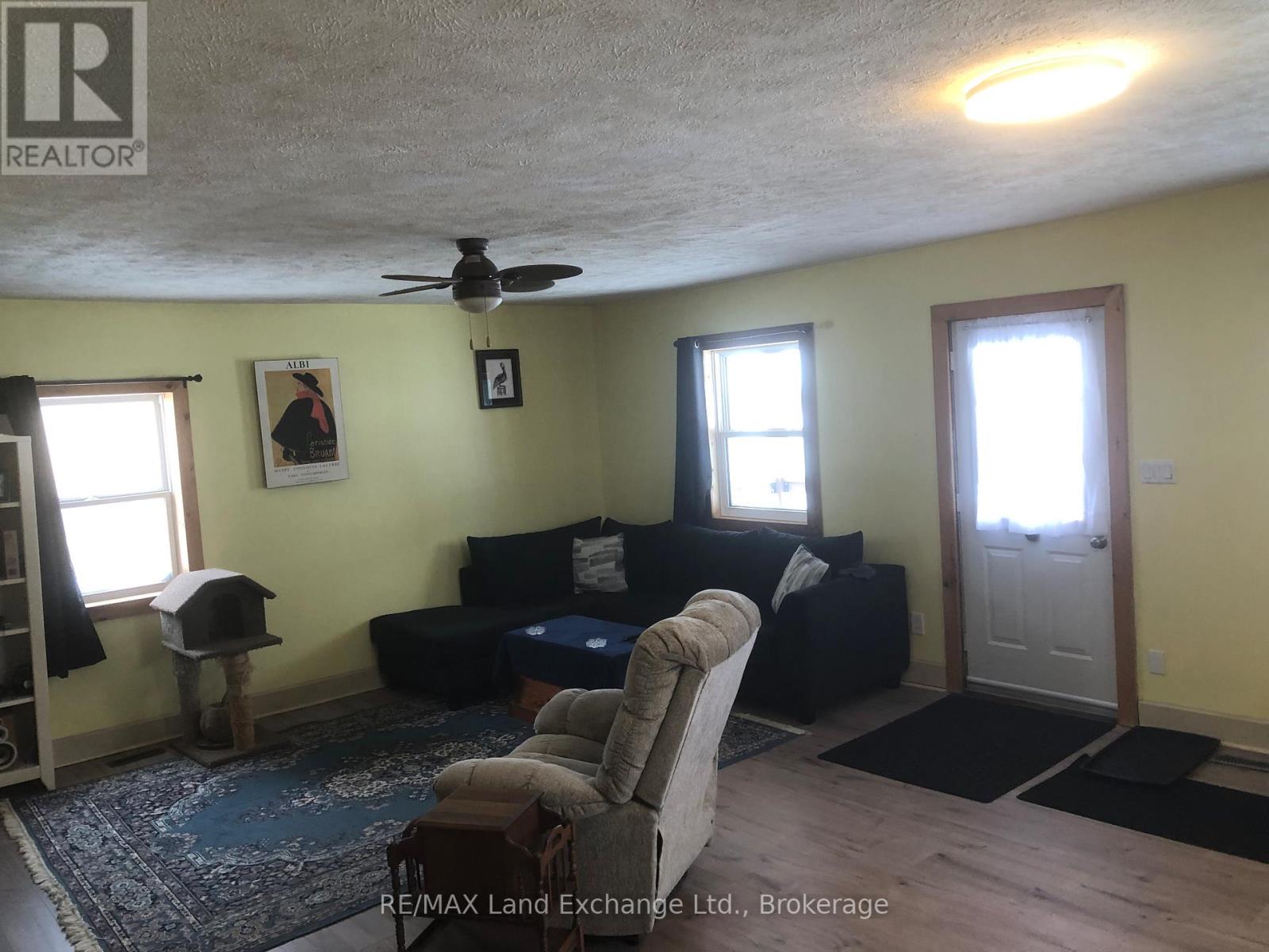 231 1st Avenue S, Arran-Elderslie, Ontario  N0G 1L0 - Photo 2 - X12734574