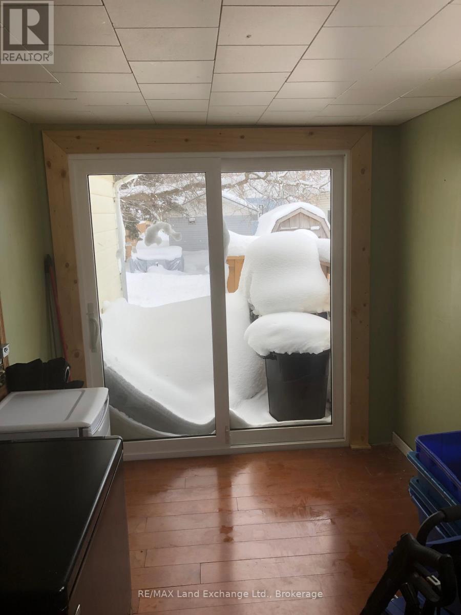 231 1st Avenue S, Arran-Elderslie, Ontario  N0G 1L0 - Photo 9 - X12734574