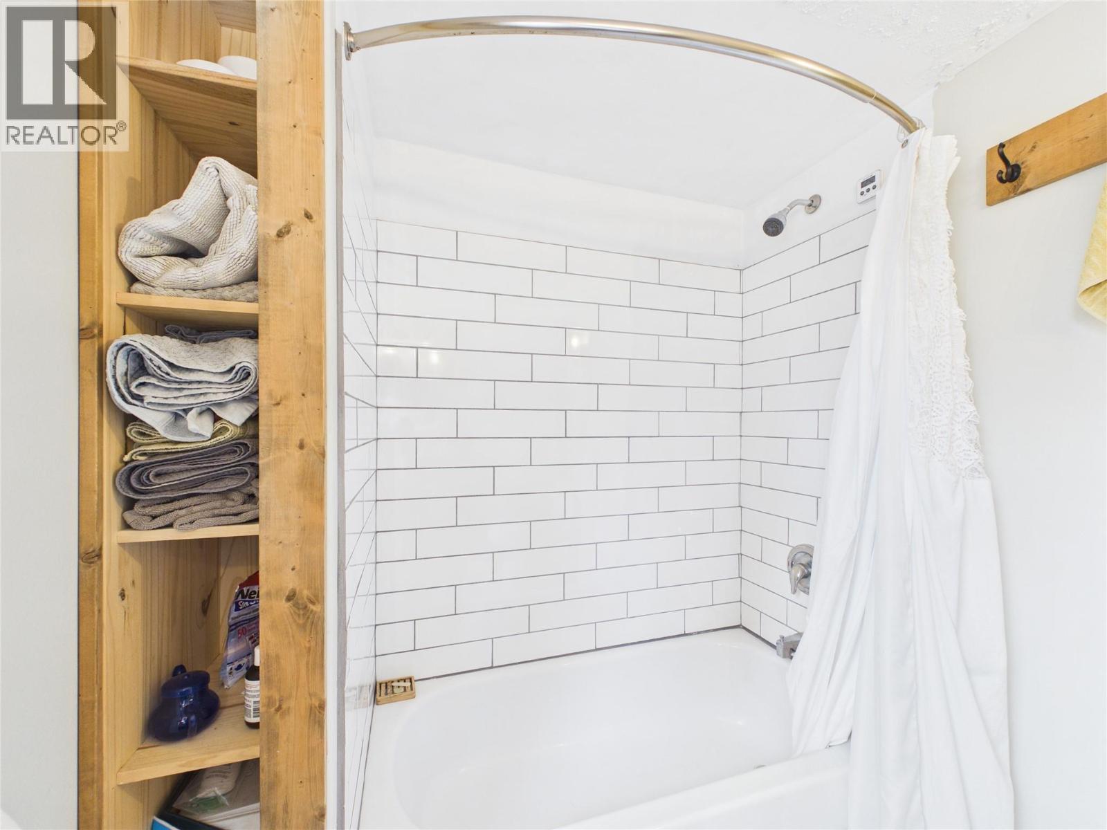 500 13th Avenue S, Cranbrook, British Columbia  V1C 2W4 - Photo 16 - 10379481