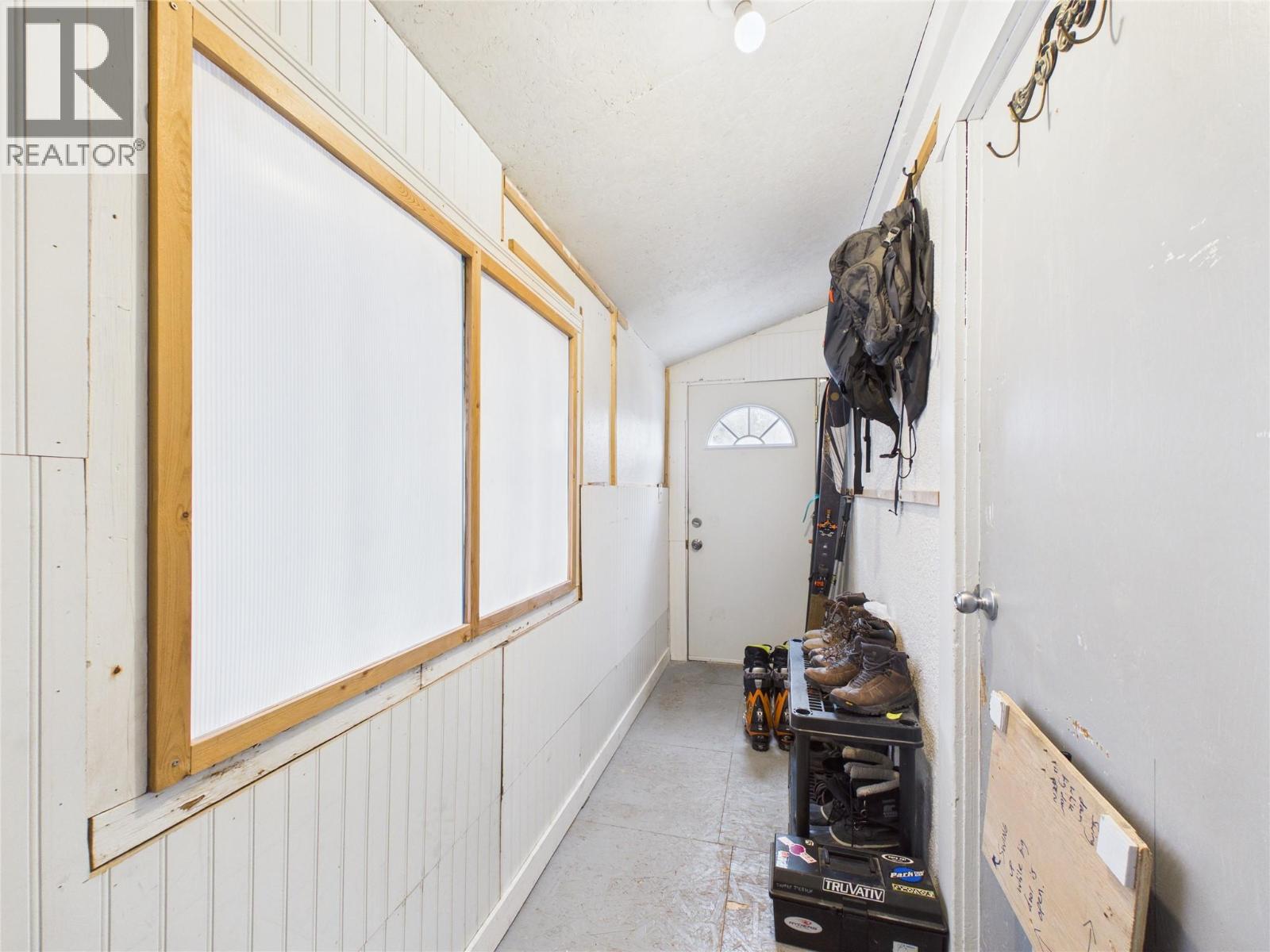 500 13th Avenue S, Cranbrook, British Columbia  V1C 2W4 - Photo 22 - 10379481