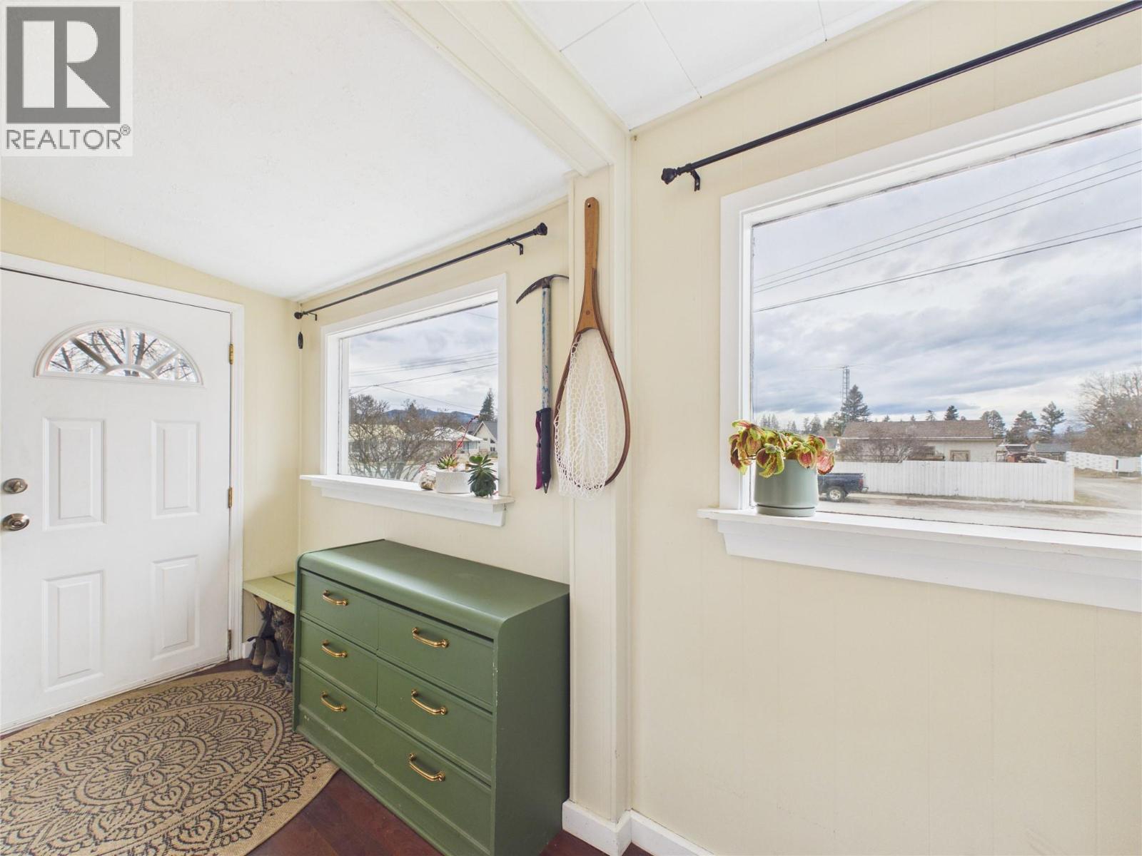 500 13th Avenue S, Cranbrook, British Columbia  V1C 2W4 - Photo 23 - 10379481