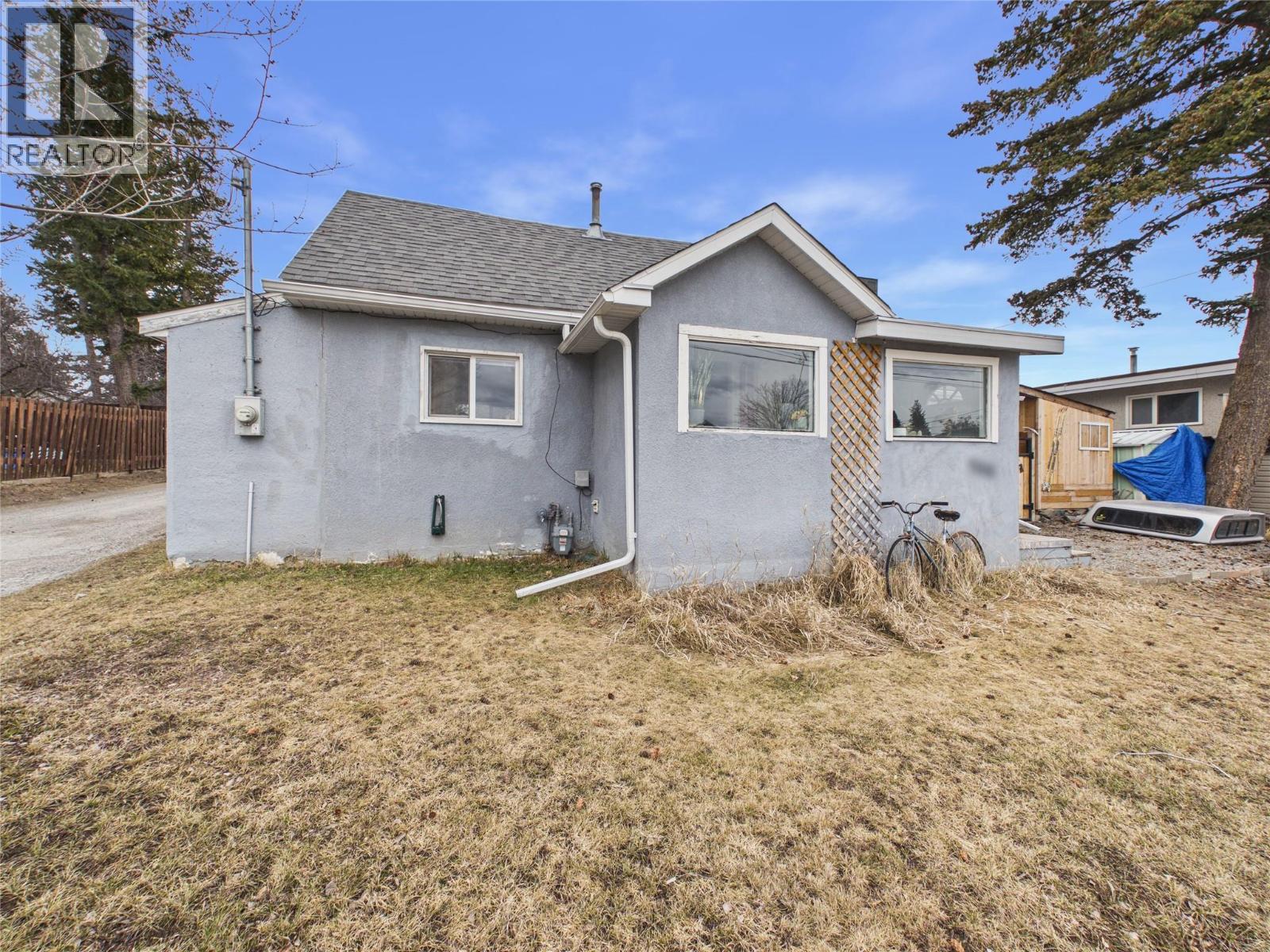 500 13th Avenue S, Cranbrook, British Columbia  V1C 2W4 - Photo 3 - 10379481