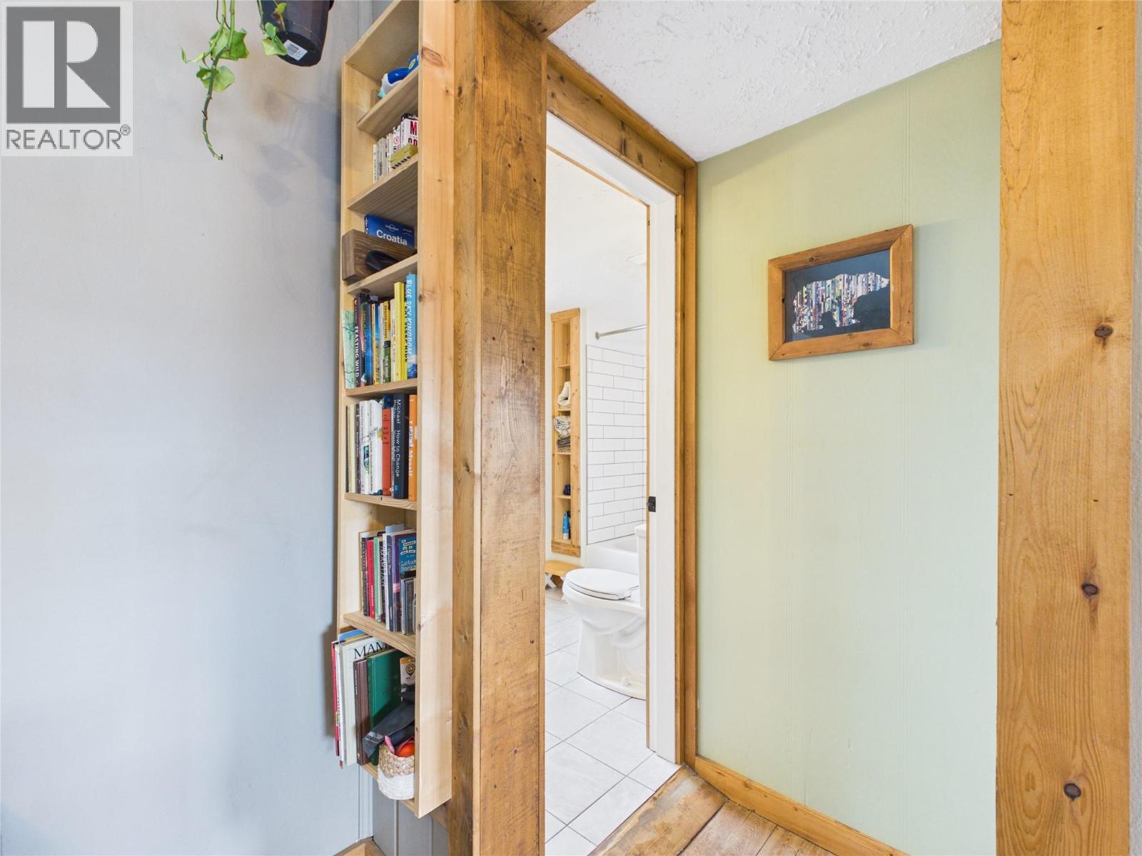 500 13th Avenue S, Cranbrook, British Columbia  V1C 2W4 - Photo 8 - 10379481