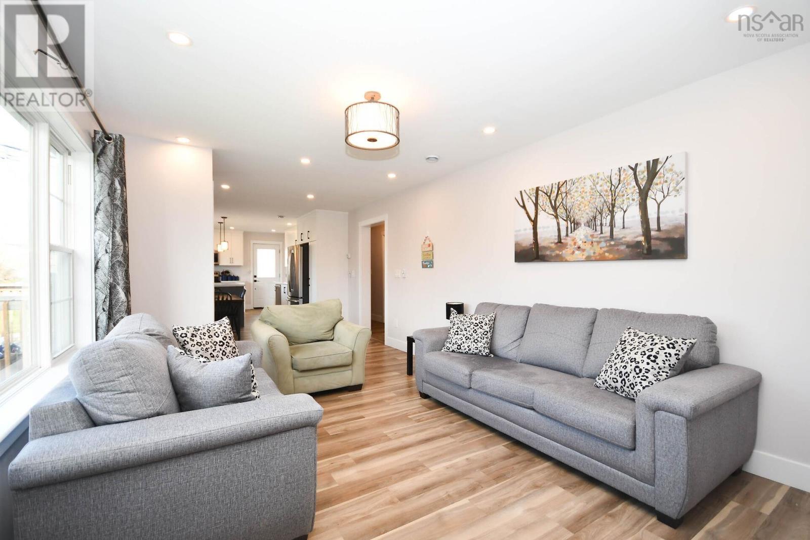 5 Sampson Drive, Lower Sackville, Nova Scotia  B4C 2T7 - Photo 13 - 202604423