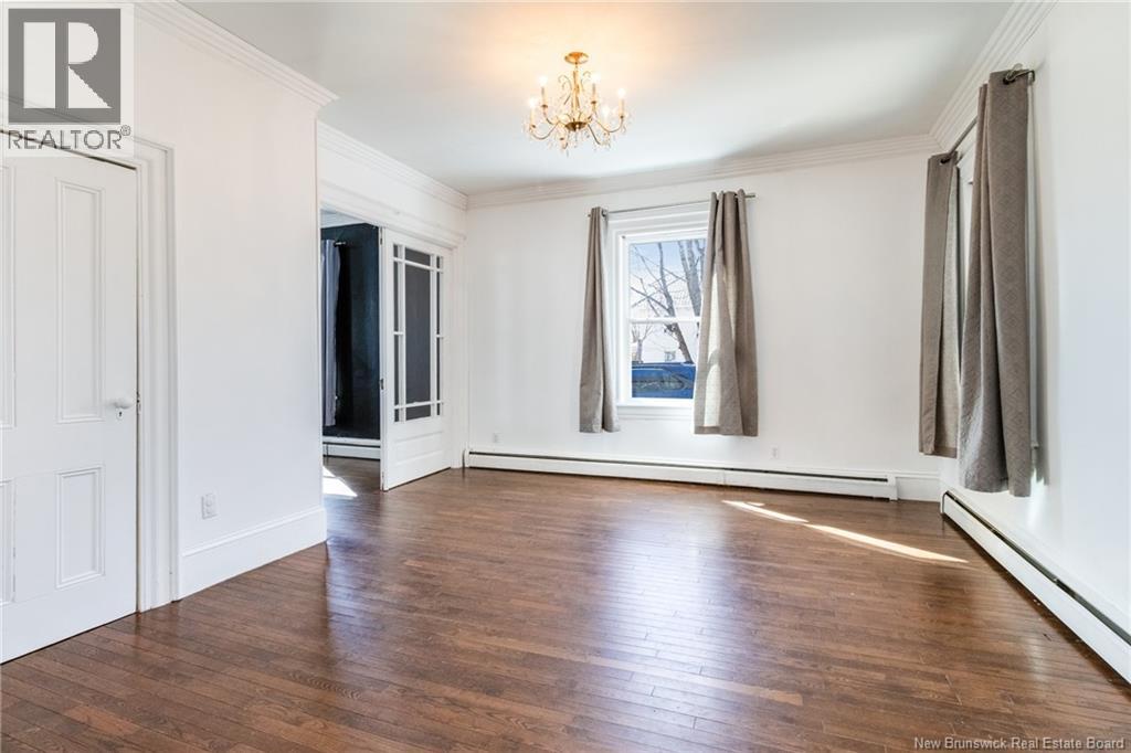 126 Broadway Street, Woodstock, New Brunswick  E7M 1C2 - Photo 13 - NB134621